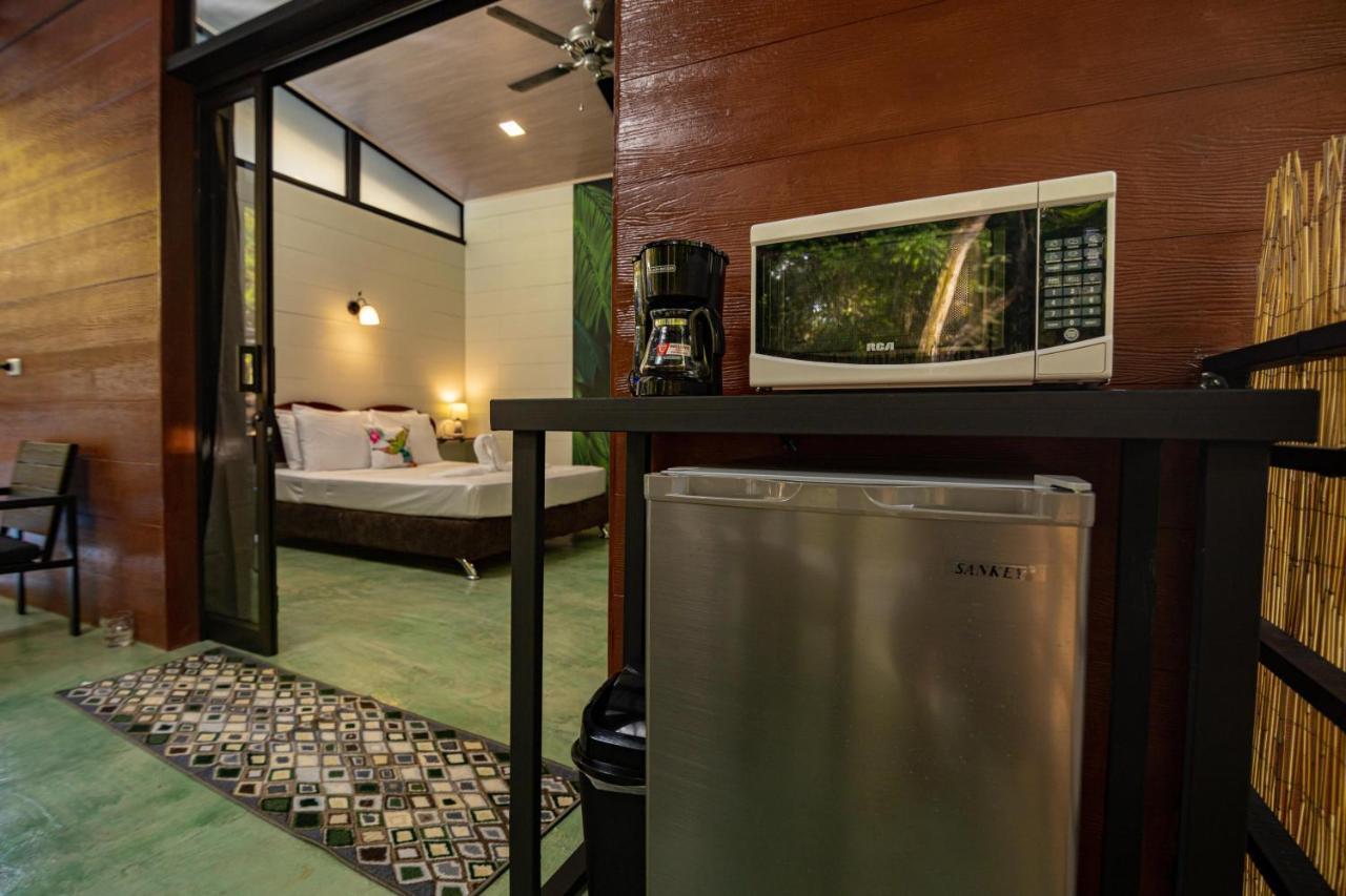 Riverside Villas Manuel Antonio Kültér fotó